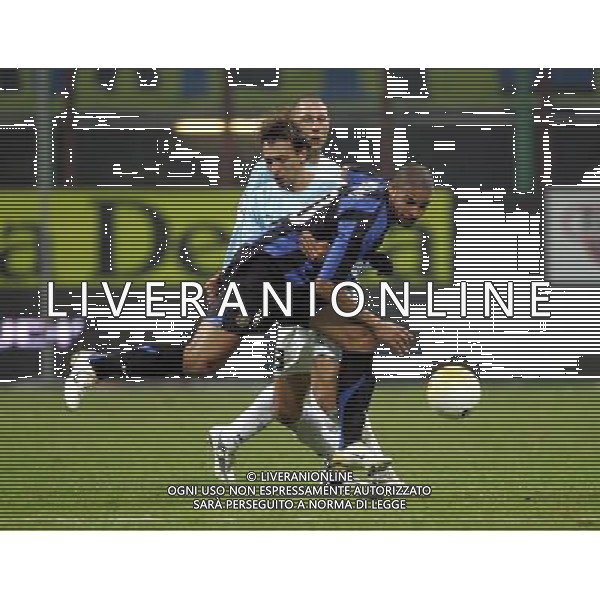 Milano 02/02/2006 coppa italia TIM 2005/06 inter-lazio 1:0 nella foto adriano e siviglia ph marco luzzani/ag aldo liverani s.a.s.