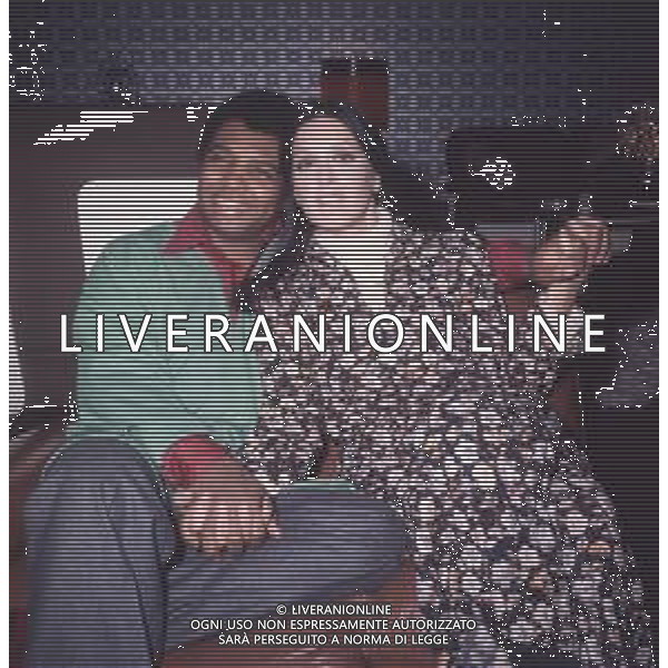 COL-RETROSPETTIVA WESS JOHNSON PSEUDONIMO WESLEY JOHNSON CANTANTE NELLA FOTO WESS JOHNSON CON LA MOGLIE MIRELLA CECCARELLI AG ALDO LIVERANI SAS