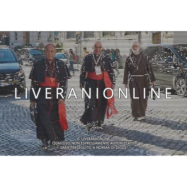 Roma - 02 Maggio 2025 Arrivo dei Cardinali all\'ottava Congregazione prima del Conclave Nella Foto: Cardinal Fernando Natalio Chomali Garib, Cardinal CELESTINO AOS BRACO  Andrea Bracaglia - AGENZIA ALDO LIVERANI SAS