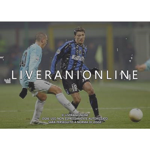 Milano 02/02/2006 coppa italia TIM 2005/06 inter-lazio 1:0 nella foto kily gonzalez e bonanni ph marco luzzani/ag aldo liverani s.a.s.