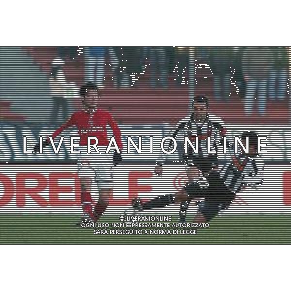 DIG- UDINESE - PERUGIA CAMPIONATO CALCIO SERIE A 12 GENNAIO 2003 - RISULTATO 0-0 NELLA FOTO ZISIS VRYZAS, VALERIO BETTOTTO E VALENTIN ALBERTO AGENZIA ALDO LIVERANI SAS