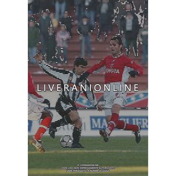 DIG- UDINESE - PERUGIA CAMPIONATO CALCIO SERIE A 12 GENNAIO 2003 - RISULTATO 0-0 NELLA FOTO ZISIS VRYZAS E DAVID PIZARRO AGENZIA ALDO LIVERANI SAS