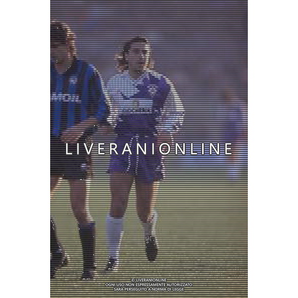 DIAP-RETROSPETTIVA STEFANO BORGONOVO CALCIATORE NELLA FOTO STEFANO BORGONOVO CON LA MAGLIA DELLA FIORENTINA CALCIO AG ALDO LIVERANI SAS 