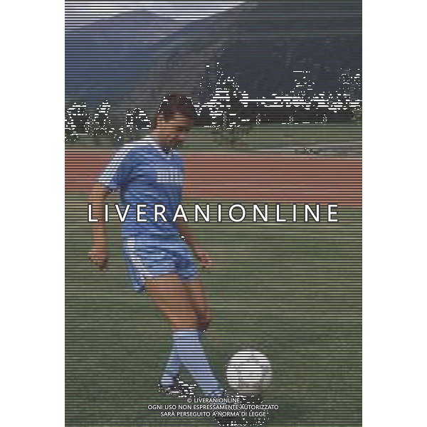DIAP-RETROSPETTIVA STEFANO BORGONOVO CALCIATORE NELLA FOTO STEFANO BORGONOVO CON LA MAGLIA DEL COMO CALCIO AG ALDO LIVERANI SAS