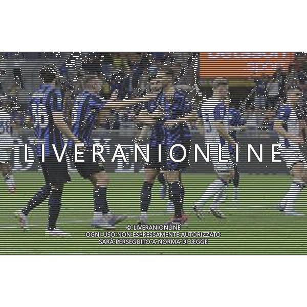 Kristjan Asllani of Inter FC celebrates after scoring during Inter FC vs Hellas Verona FC, 35° Serie A Enilive 2024-25 game at Giuseppe Meazza - San Siro stadium in Milano (MI), Italy, on April 06, 2025. (Photo by Davide Casentini)- AGENZIA ALDO LIVERANI SAS