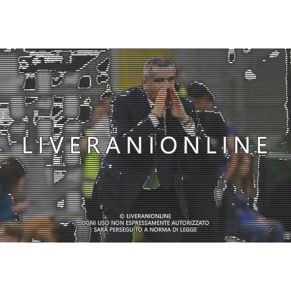 Inter vs Hellas Verona nella foto Massimiliano Farris vice allenatore Inter in panchina al posto di Simone Inzaghi squalificato Milano 03-05-2025 Stadio Giuseppe Meazza - San Siro Campionato Serie A Enilive - 35a giornata foto Roberto Garavaglia/Agenzia Aldo Liverani sas AGENZIA ALDO LIVERANI SAS
