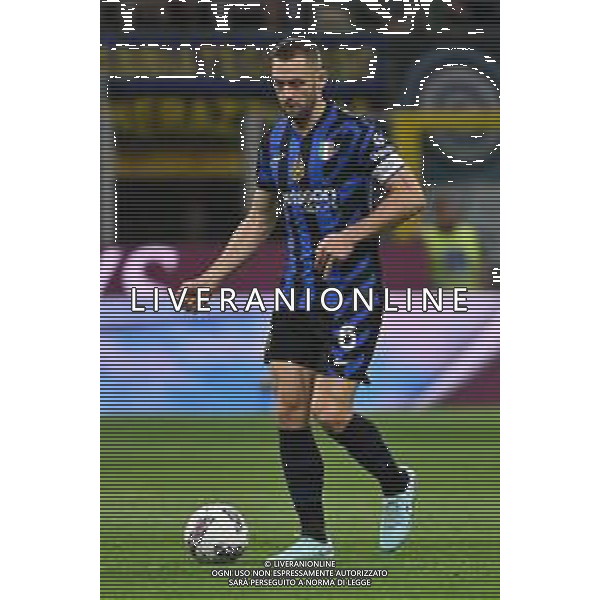 Inter vs Hellas Verona nella foto Stefan de Vrij (Inter) Milano 03-05-2025 Stadio Giuseppe Meazza - San Siro Campionato Serie A Enilive - 35a giornata foto Roberto Garavaglia/Agenzia Aldo Liverani sas- AGENZIA ALDO LIVERANI SAS