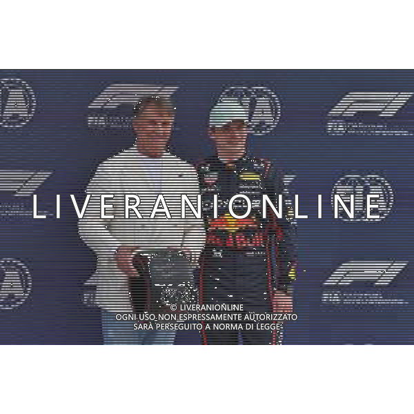 Max Verstappen (NLD) Red Bull Racing (Right) receives the Pirelli Pole Position Award from Brunello Cucinelli (ITA) Luxury Creative Director. 03.05.2025. Formula 1 World Championship, Rd 6, Miami Grand Prix, Miami, Florida, USA, Sprint and Qualifying Day. - www.xpbimages.com, EMail: requests@xpbimages.com © Copyright: Moy / XPB Images ONLY ITALY-AG ALDO LIVERANI SAS