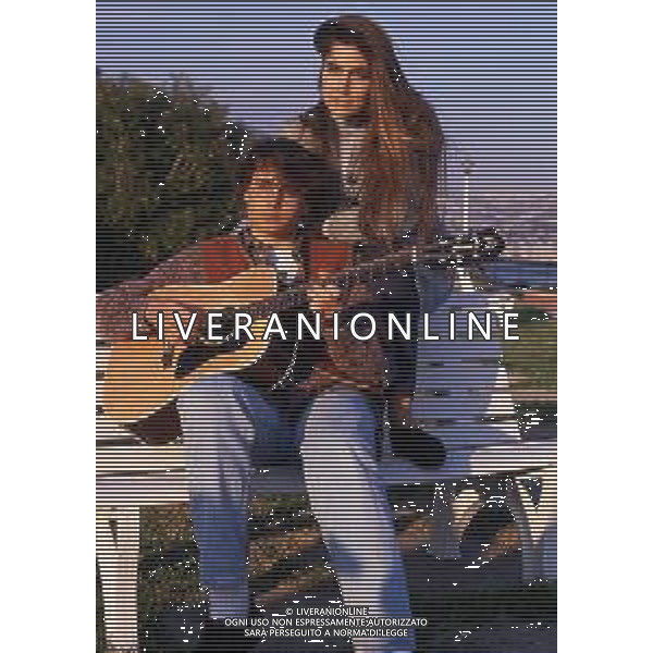 DIAP-RETROSPETTIVA ALBANO CARRISI CANTANTE NELLA FOTO ROMINA POWER E IL FIGLIO YARI CARRISI A SANREMO AG ALDO LIVERANII SAS