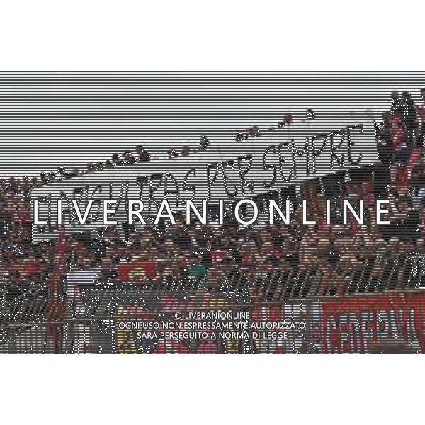 TVRG Monza vs Atalanta nella foto tifosi Monza striscione per il tifoso atalantino morto questa notte a causa di una coltellata al terminne di una lite degenerata e iniziata per rivalita\' di tifo calcistico Monza 04-05-2025 U-Power Stadium Campionato Serie A Enilive - 35a giornata © foto Roberto Garavaglia/Agenzia Aldo Liverani sas