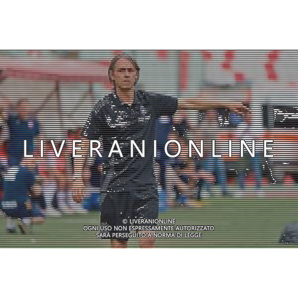 TVEM May 04, 2025 Bari, Italy - SSC Bari vs Pisa Sporting Club - Italian soccer serie B 2024/25 - San Nicola Stadium. In the pic: coach Filippo Inzaghi of Pisa ©TVEM Emmanuele Mastrodonato - AGENZIA ALDO LIVERANI SAS