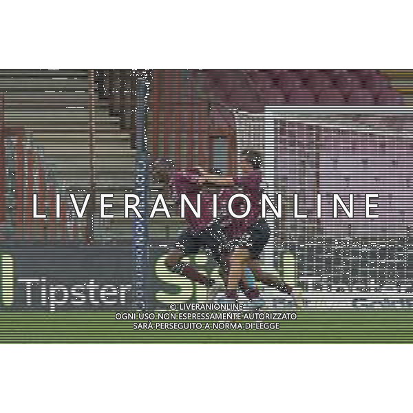 04 05 2025 - Salerno. Stadio Arechi. Campionato Serie B. Salernitana-Mantova Nella foto esultanza di Nwankwo Simy dopo il gol del 2-0 Foto Giuseppe Cuozzo/Agenzia Liverani- AGENZIA ALDO LIVERANI SAS