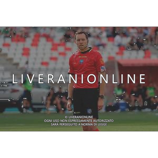 TVEM May 04, 2025 Bari, Italy - SSC Bari vs Pisa Sporting Club - Italian soccer serie B 2024/25 - San Nicola Stadium. In the pic: the referee Matteo Marcenaro of Genova - arbitro ©TVEM Emmanuele Mastrodonato - AGENZIA ALDO LIVERANI SAS