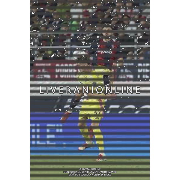 Riccardo Orsolini of Bologna FC. battle for the ball with Nicolò Savona of Juventus FC during Bologna BFC vs Juventus F, 35° Serie A Enilive 2024-25 game at Renato Dall\'Ara stadium in Bologna (BO), Italy, on May 04, 2025. (Photo by Davide Casentini) AG ALDO LIVERANI SAS