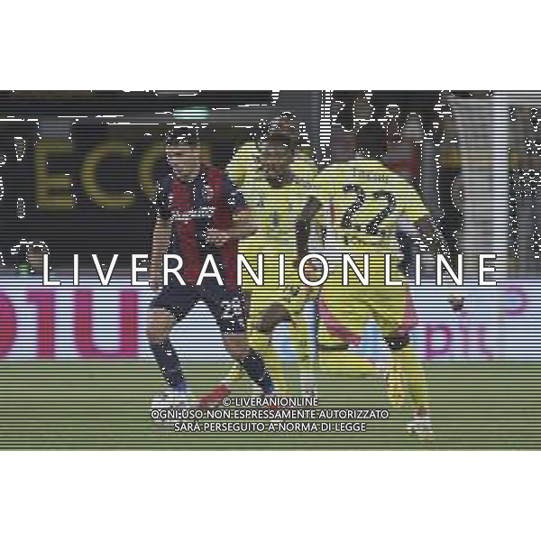 Nicolò Cambiaghi of Bologna FC competes for the ball with Khephren Thuram of Juventus FC during Bologna BFC vs Juventus F, 35° Serie A Enilive 2024-25 game at Renato Dall\'Ara stadium in Bologna (BO), Italy, on May 04, 2025. (Photo by Davide Casentini) AG ALDO LIVERANI SAS