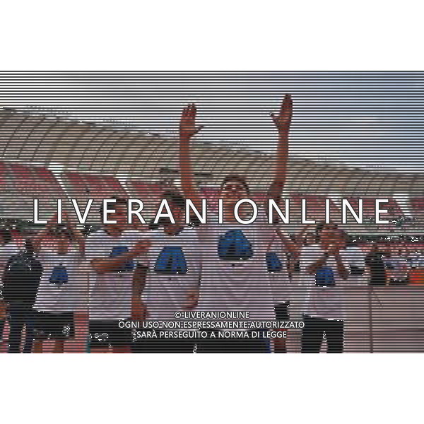 TVEM May 04, 2025 Bari, Italy - SSC Bari vs Pisa Sporting Club - Italian soccer serie B 2024/25 - San Nicola Stadium. In the pic: Pisa players celebrate promotion to Serie A -Esultanza e Festeggiamenti del Pisa a fine gara per la Promozione in Serie A ©TVEM Emmanuele Mastrodonato - AGENZIA ALDO LIVERANI SAS