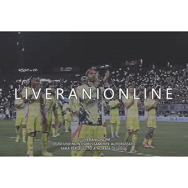 Juventus FC players applaud the fans following the final whistle during Bologna BFC vs Juventus F, 35° Serie A Enilive 2024-25 game at Renato Dall\'Ara stadium in Bologna (BO), Italy, on May 04, 2025. (Photo by Davide Casentini)- AGENZIA ALDO LIVERANI SAS