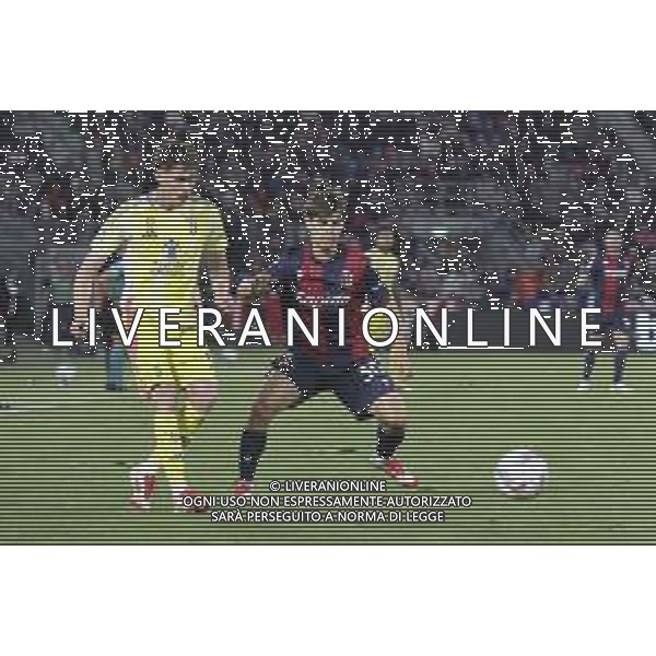 Nicolo’ Savona of Juventus FC battle for the ball with Benjamin Dominguez of Bologna FC during Bologna BFC vs Juventus F, 35° Serie A Enilive 2024-25 game at Renato Dall\'Ara stadium in Bologna (BO), Italy, on May 04, 2025. (Photo by Davide Casentini)- AGENZIA ALDO LIVERANI SAS