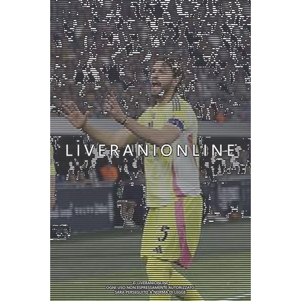 Manuel Locatelli of Juventus FC gestures during Bologna BFC vs Juventus F, 35° Serie A Enilive 2024-25 game at Renato Dall\'Ara stadium in Bologna (BO), Italy, on May 04, 2025. (Photo by Davide Casentini)- AGENZIA ALDO LIVERANI SAS