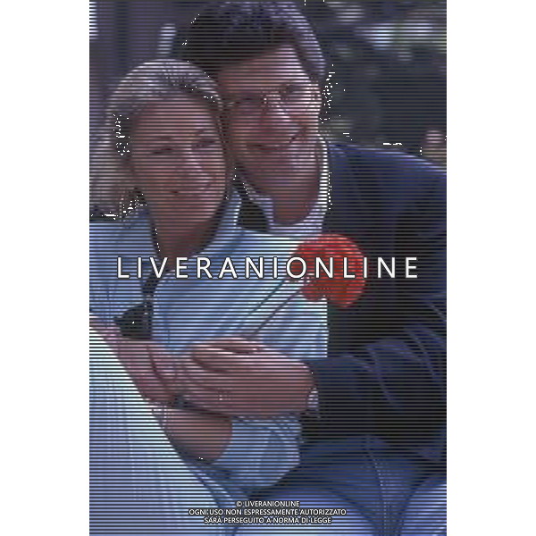DIAP-RETROSPETTIVA FABRIZIO FRIZZICONDUTTORE TELEVISIVO NELLA FOTO FABRIZIO FRIZZI CON RITA DALLA CHIESA NELL\'ANNO 1989 ©ARCHIVIO / AGENZIA ALDO LIVERANI SAS