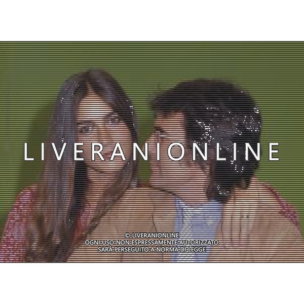DIAP-RETROSPETTIVA ROMINA POWWR E ALBANO CARRISI CANTANTI NELLA FOTO ROMINA POWER E ALBANO CARRISI A ROMA NELL\'ANNO 1979 FOTO EDGARDO DELLA SCORCIOSA-AG ALDO LIVERANI SAS