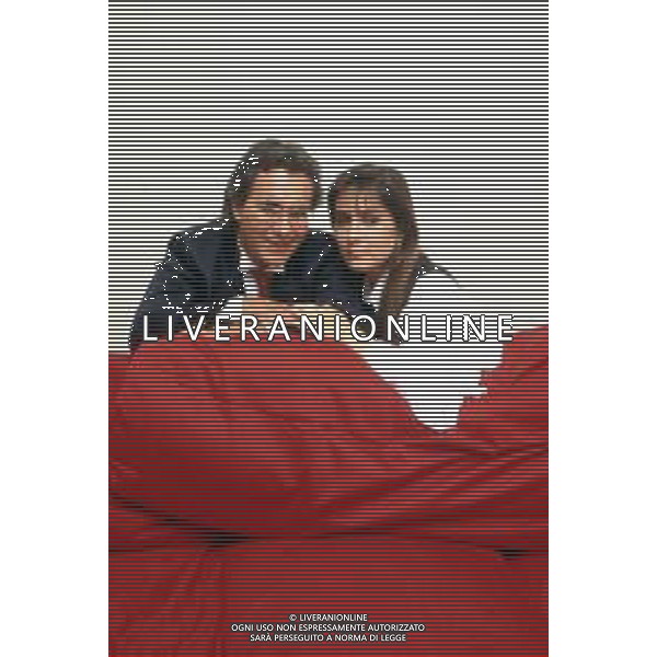 DIAP-RETROSPETTIVA ALBANO CARRISI E ROMINA POWER CANTANTI NELLA FOTO ALBANO CARRISI E ROMINA POWER A MILANO NELL\'ANNO 1991 AG ALDO LIVERANI SAS