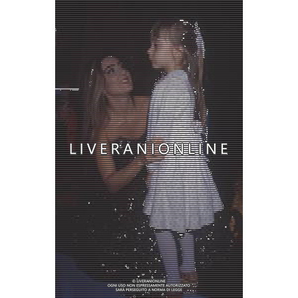 DIAP-RETROSPETTIVA ROMINA POWER CANTANTE NELLA FOTO ROMINA POWER CON LA FIGLIA CRISTEL A ROMA NELL\'ANNO 1991 FOTO EDGARDO DELLA SCORCIOSA-AG ALDO LIVERANI SAS