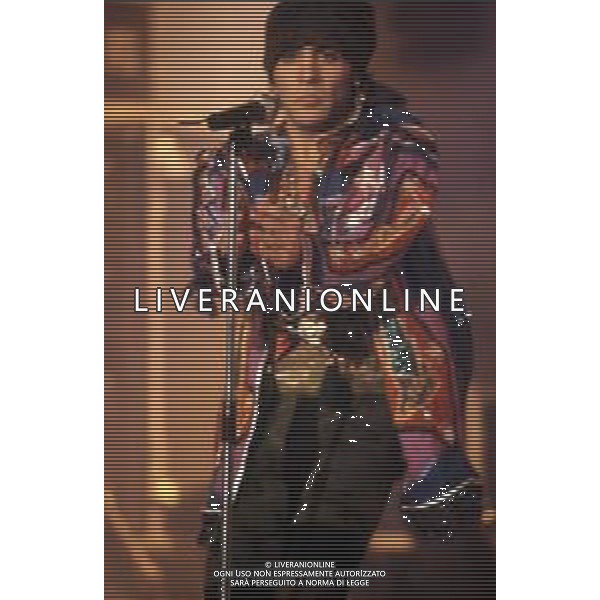 DIA- RETROSPETTIVA LITTLE STEVEN (Steven Van Zandt, nato Steven Lento) CANTANTE MUSICISTA NELLA FOTO LITTLE STEVEN AL FESTIVAL DELLA CANZONE ITALIANA DI SANREMO NELL’ANNO 1989 AGENZIA ALDO LIVERANI SAS