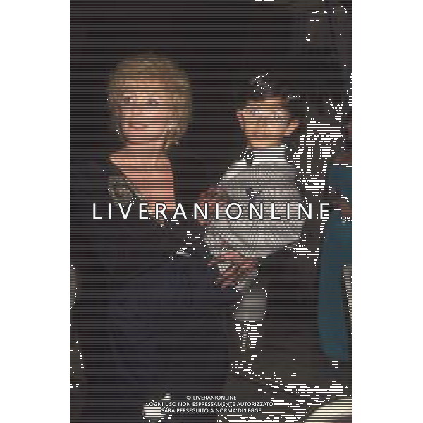 DIAP-RETROSPETTIVA SALVATORE CASCIO ATTORE NELLA FOTO SALVATORE CASCIO CON ELKE SOMMER A CAMPIONE D\'ITALIA NELL\'ANNO 1990 AG ALDO LIVERANI SAS