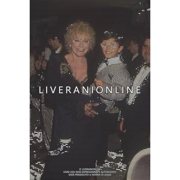 DIAP-RETROSPETTIVA SALVATORE CASCIO ATTORE NELLA FOTO SALVATORE CASCIO CON ELKE SOMMER A CAMPIONE D\'ITALIA NELL\'ANNO 1990 AG ALDO LIVERANI SAS