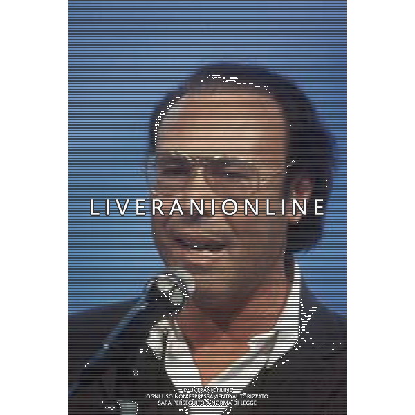 DIAP-RETROSPETTIVA ANTONELLO VENDITTI CANTANTE NELLA FOTO ANTONELLO VENDITTI AG ALDO LIVERANI SAS