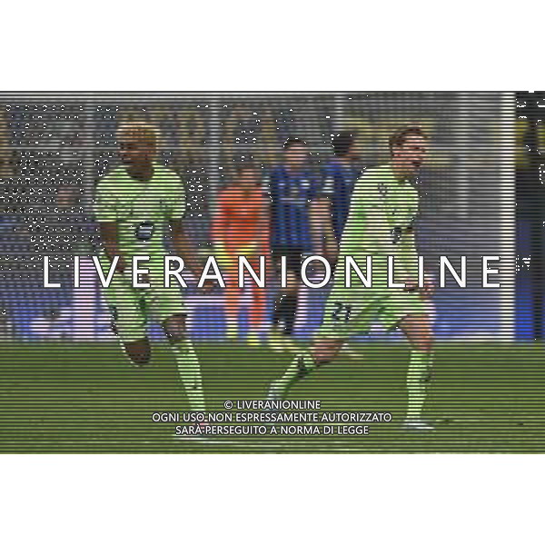 Inter vs Barcellona nella foto Lamine Yamal (Barcellona) e Frenkie de Jong (Barcellona) esultanza dopo il gol del 2 a 2 di Dani Olmo (Barcellona) Milano 06-05-2025 Stadio Giuseppe Meazza - San Siro UEFA Champions League - semifinali gara di ritorno foto Roberto Garavaglia/Agenzia Aldo Liverani sas