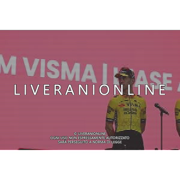 07-05-2025 Presentazione Squadre Giro D\'italia 2025; 2025, Visma - Lease A Bike; Van Aert, Wout; Tirana; foto stefano sirotti-ag aldo liverani sas