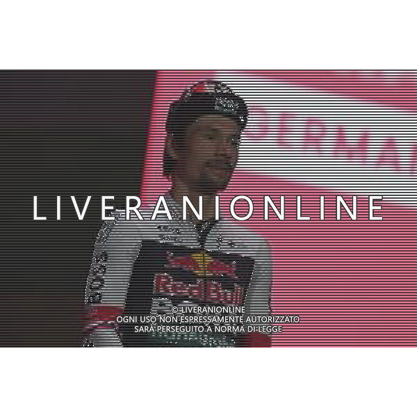 07-05-2025 Presentazione Squadre Giro D\'italia 2025; 2025, Red Bull - Bora Hansgrohe; Roglic, Primoz; Tirana; ©SIROTTI - AGENZIA ALDO LIVERANI SAS