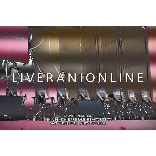 07-05-2025 Presentazione Squadre Giro D\'italia 2025; 2025, Alpecin - Deceuninck; Tirana; ©SIROTTI - AGENZIA ALDO LIVERANI SAS