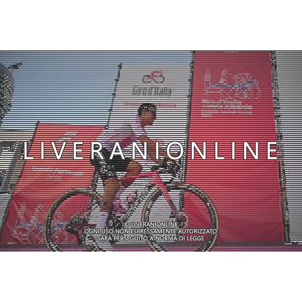 07-05-2025 Presentazione Squadre Giro D\'italia 2025; 2025, Ef Education - Easypost; Carapaz Antonio, Richard Antonio; Tirana; ©SIROTTI - AGENZIA ALDO LIVERANI SAS