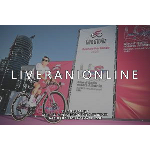 07-05-2025 Presentazione Squadre Giro D\'italia 2025; 2025, Ef Education - Easypost; Carapaz Antonio, Richard Antonio; Tirana; ©SIROTTI - AGENZIA ALDO LIVERANI SAS