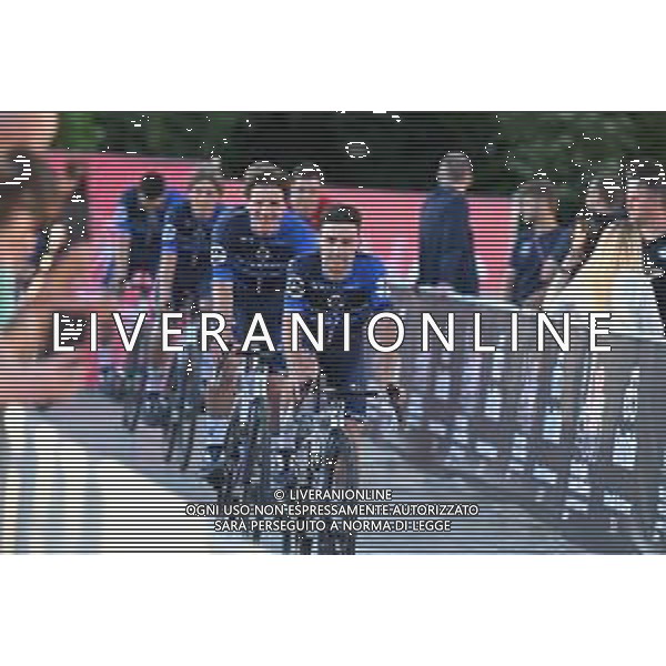 07-05-2025 Presentazione Squadre Giro D\'italia 2025; 2025, Groupama - Fdj; Tirana; ©SIROTTI - AGENZIA ALDO LIVERANI SAS
