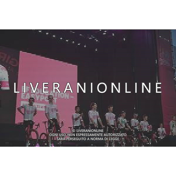 07-05-2025 Presentazione Squadre Giro D\'italia 2025; 2025, Ef Education - Easypost; Tirana; ©SIROTTI - AGENZIA ALDO LIVERANI SAS