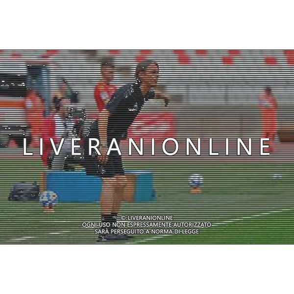 TVEM May 04, 2025 Bari, Italy - SSC Bari vs Pisa Sporting Club - Italian soccer serie B 2024/25 - San Nicola Stadium. In the pic: coach Filippo Inzaghi of Pisa ©TVEM Emmanuele Mastrodonato - AGENZIA ALDO LIVERANI SAS