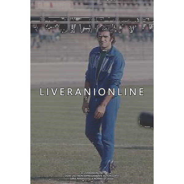 DIAP-RETROSPETTIVA ANTONELLO CUCCUREDDU CALCIATORE NELLA FOTO ANTONELLO CUCCUREDDU CON LA MAGLIA DELLA NAZIONALE ITALIANA IN ALLENAMENTO AG ALDO LIVERANI SAS 