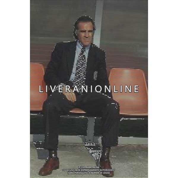 DIAP-RETROSPETTIVA ANTONELLO CUCCUREDDU ALLENATORE PRIMAVERA JUVENTUS CALCIO NELLA FOTO ANTONELLO CUCCUREDDU ALLENATORE DELLA JUVENTUS PRIMAVERA CALCIO NELL\'ANNO 1994 AG ALDO LIVERANI SAS