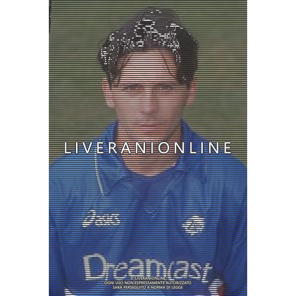 DIAP-RETROSPETTIVA GAETANO VASARI CALCIATORE NELLA FOTO GAETANO VASARI CON LA MAGLIA DELLA SAMPDORIA CALCIO AG ALDO LIVERANI SAS