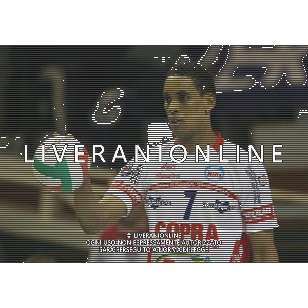 copra berni piacenza- cimone modena Final eight Volley a Ferrara 26-01-2006 nella foto marshall leonell foto filippo venezia-ag.aldo liverani
