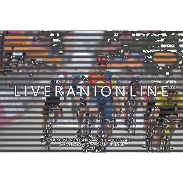 09-05-2025 Giro D\'italia; Tappa 01 Durres - Tirana; 2025, Lidl - Trek; 2025, Visma - Lease A Bike; Pedersen, Mads; Van Aert, Wout; Tirana; ©SIROTTI - AGENZIA ALDO LIVERANI SAS