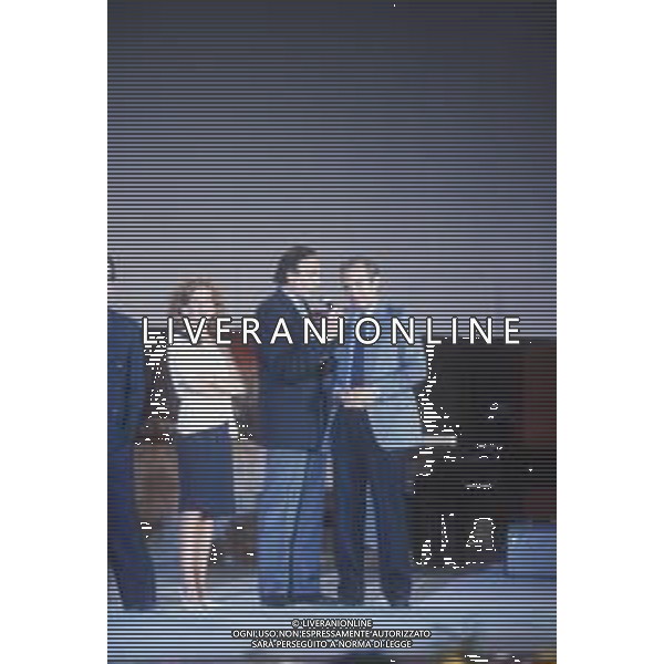 DIAP-RETROSPETTIVA GIULIANA DE SIO ATTRICE NELLA FOTO GIULIANA DE SIO CON PIPPO BAUDO E BEN GAZZARA A TAORMINA NELL\'ANNO 1984 AG ALDO LIVERANI SAS
