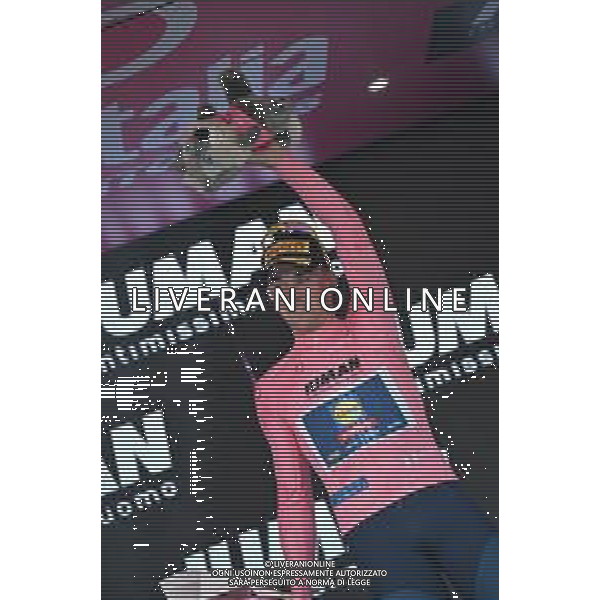 09-05-2025 Giro D\'italia; Tappa 01 Durres - Tirana; 2025, Lidl - Trek; Pedersen, Mads; Tirana; ©SIROTTI - AGENZIA ALDO LIVERANI SAS