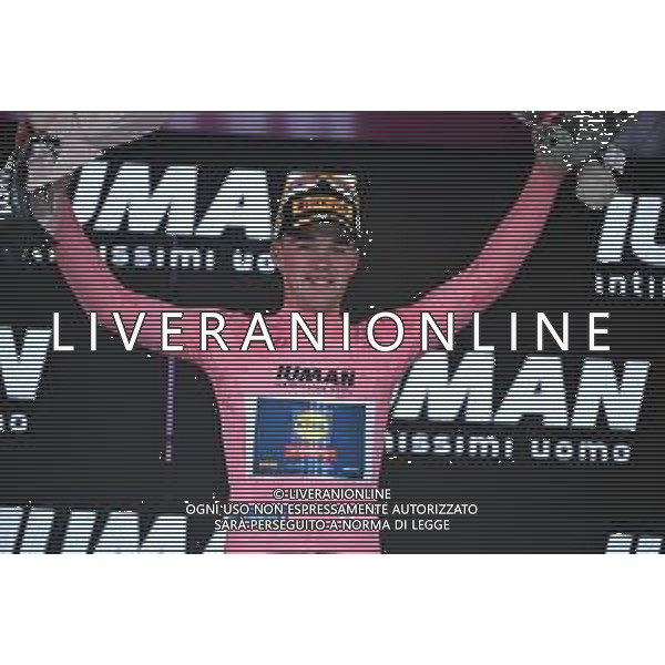 09-05-2025 Giro D\'italia; Tappa 01 Durres - Tirana; 2025, Lidl - Trek; Pedersen, Mads; Tirana; ©SIROTTI - AGENZIA ALDO LIVERANI SAS