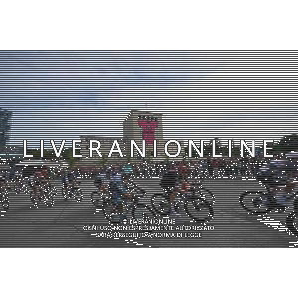 09-05-2025 Giro D\'italia; Tappa 01 Durres - Tirana; Tirana; ©SIROTTI - AGENZIA ALDO LIVERANI SAS