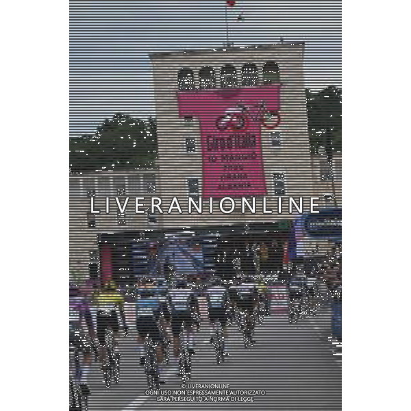 09-05-2025 Giro D\'italia; Tappa 01 Durres - Tirana; Tirana; ©SIROTTI - AGENZIA ALDO LIVERANI SAS